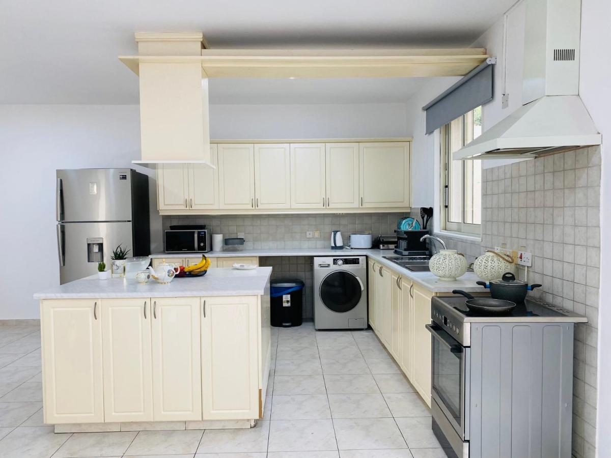 Gaia - 4 Bedroom House In ลาร์นาคา ภายนอก รูปภาพ