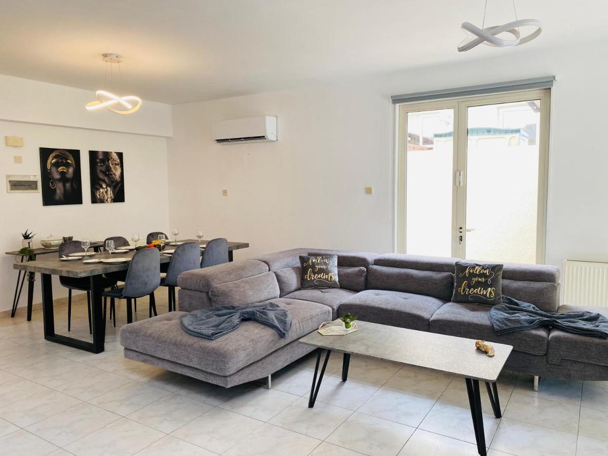 Gaia - 4 Bedroom House In ลาร์นาคา ภายนอก รูปภาพ