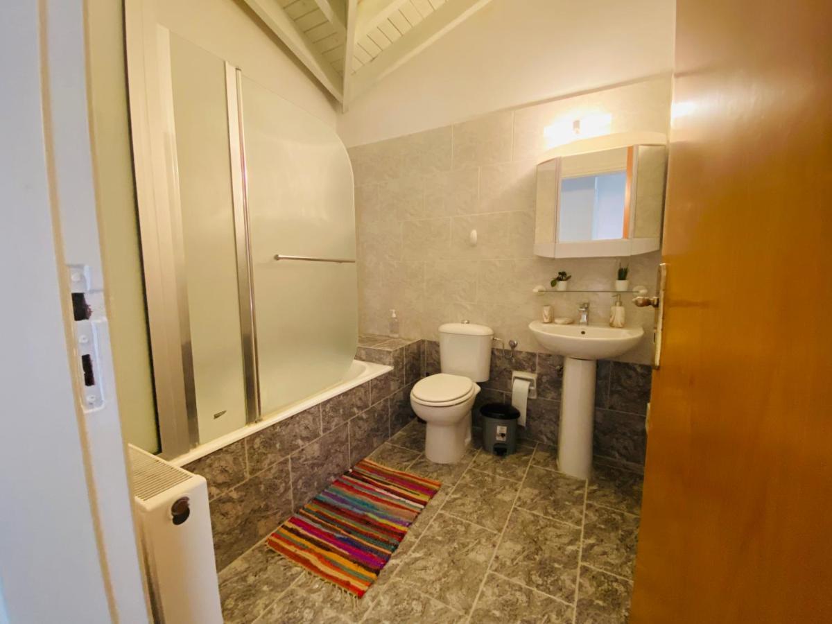 Gaia - 4 Bedroom House In ลาร์นาคา ภายนอก รูปภาพ